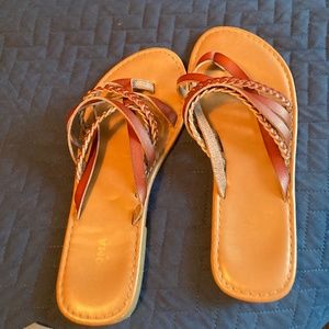 Sonoma sandals